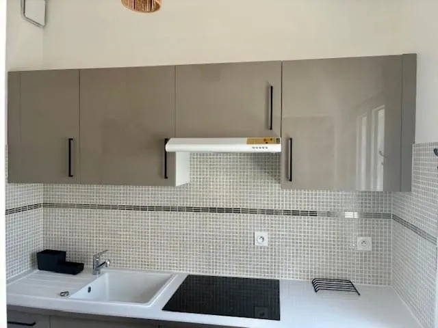 Coeur De - Hyper Centre - Classe 3 Etoiles - 2 Pers - 150m Apartamento